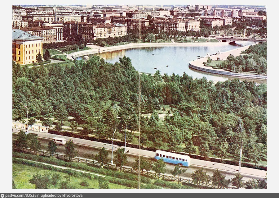 Сквер Марата Казея в Минске (начало 1970хх годов)